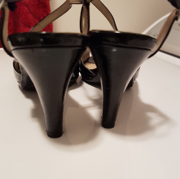 COPY - Sz8M Naturalizers Black Patent Leather Dress Heels - Picture 5 of 6